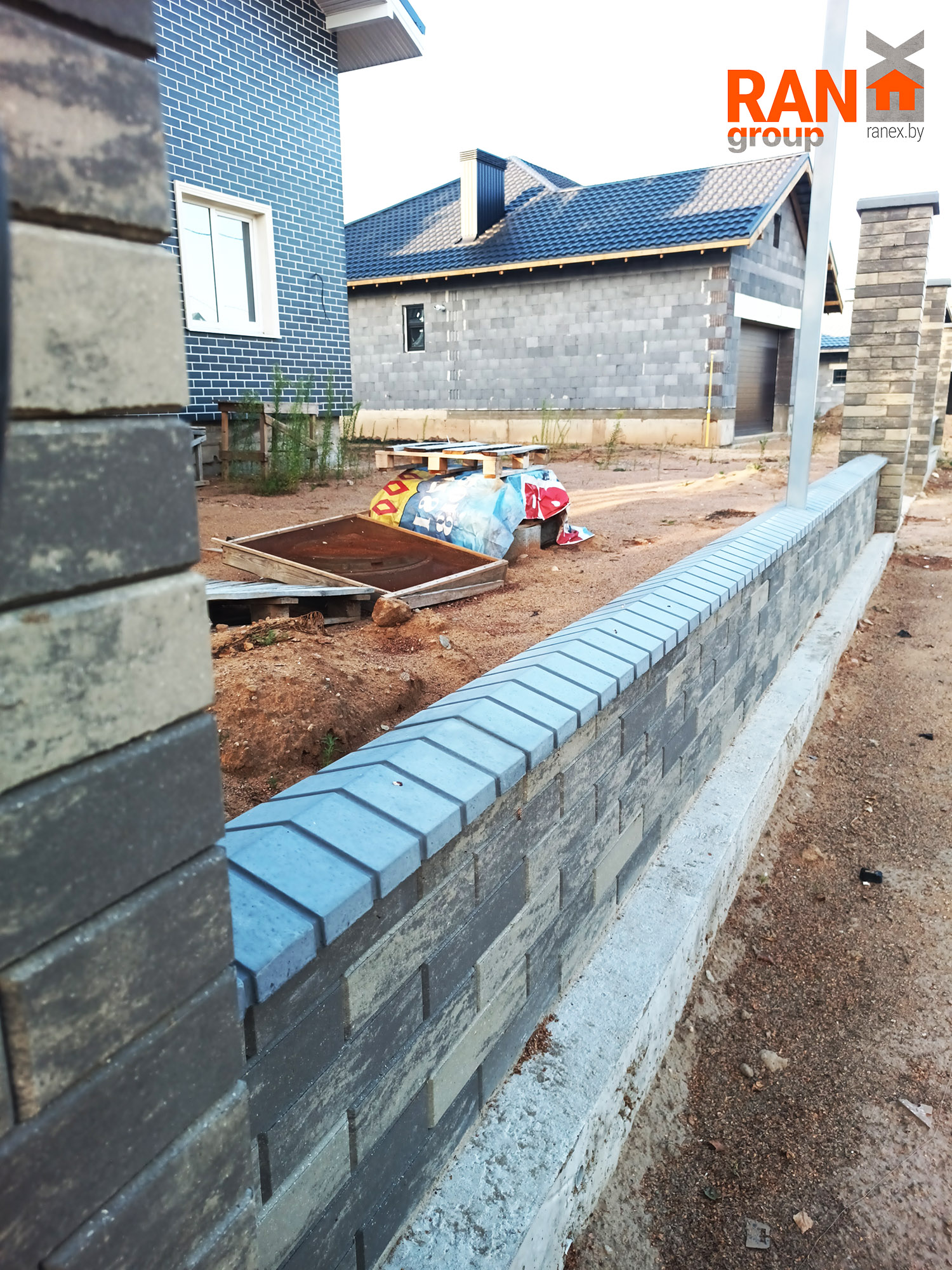 крышки для заборов двускатные под кирпич