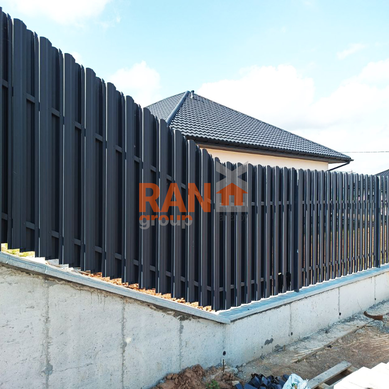 крышка для забора и фундамента плоская двуфасочная