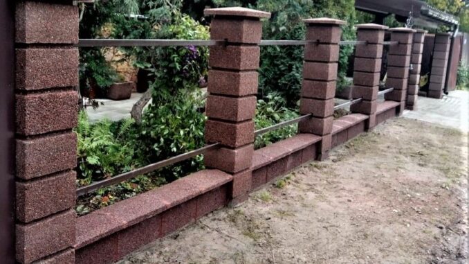 Каменные заборы